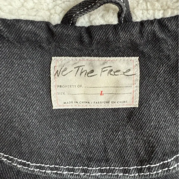Free People We The Free Ariel Cozy Denim Bomber‎ Jacket Faded Black Sherpa Large - Picture 7 of 10